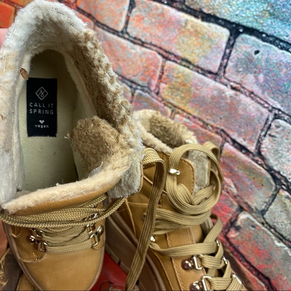 Booties - Picture 3 of 6